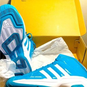 Basketball Adidas Pro Model 2G - Sz.12 BNIB